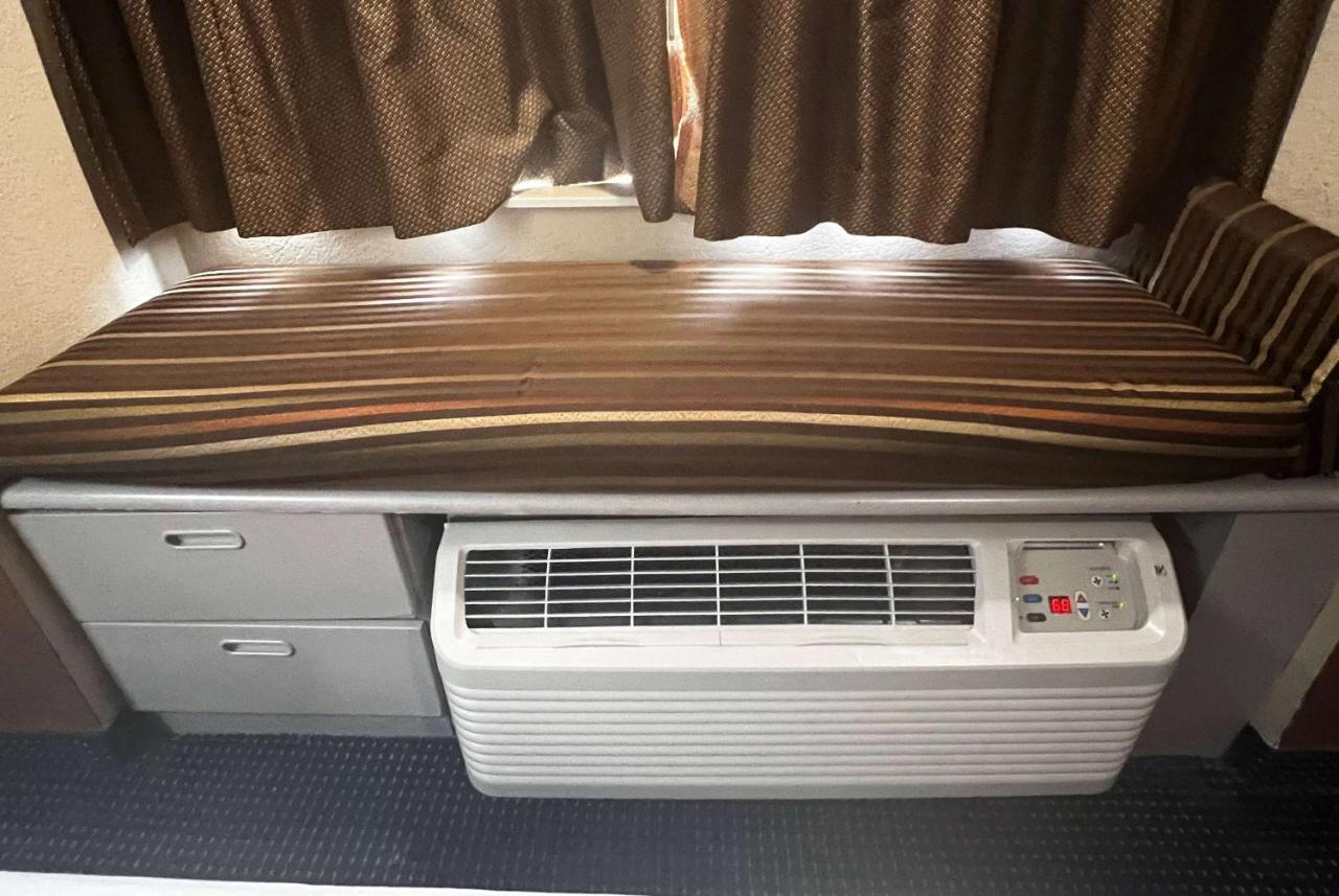 فندق ميكروتل إن آند سويتس باي ويندهام هيوستن Nassau Bay المظهر الخارجي الصورة